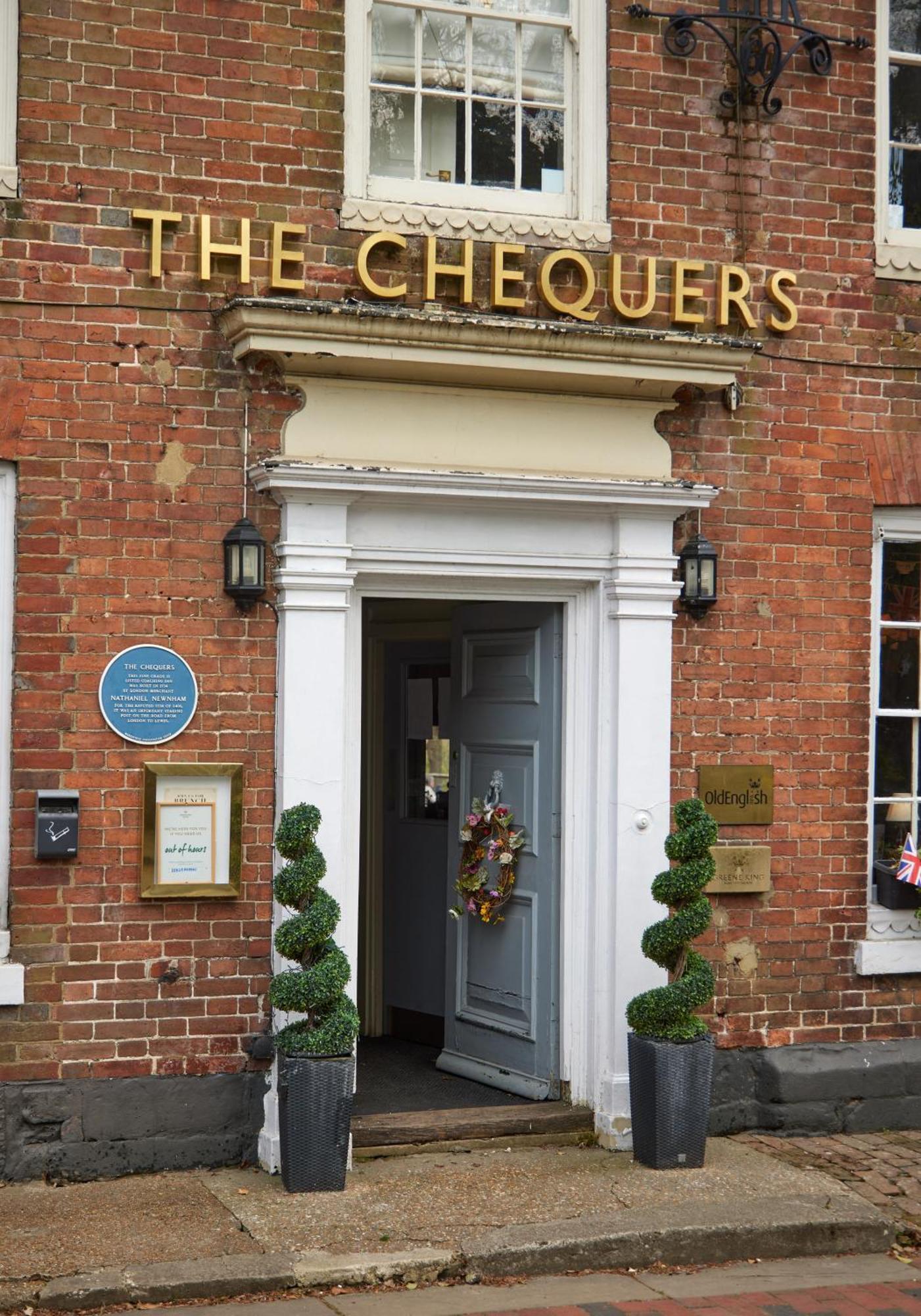 Chequers Inn By Greene King Inns Maresfield Bagian luar foto